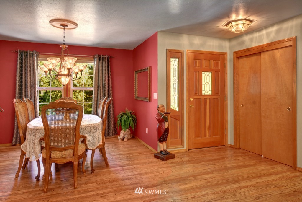 19812 Meadow Lake Road Snohomish, WA 98290 - Photo 3 of 25 Gallery Image 3
