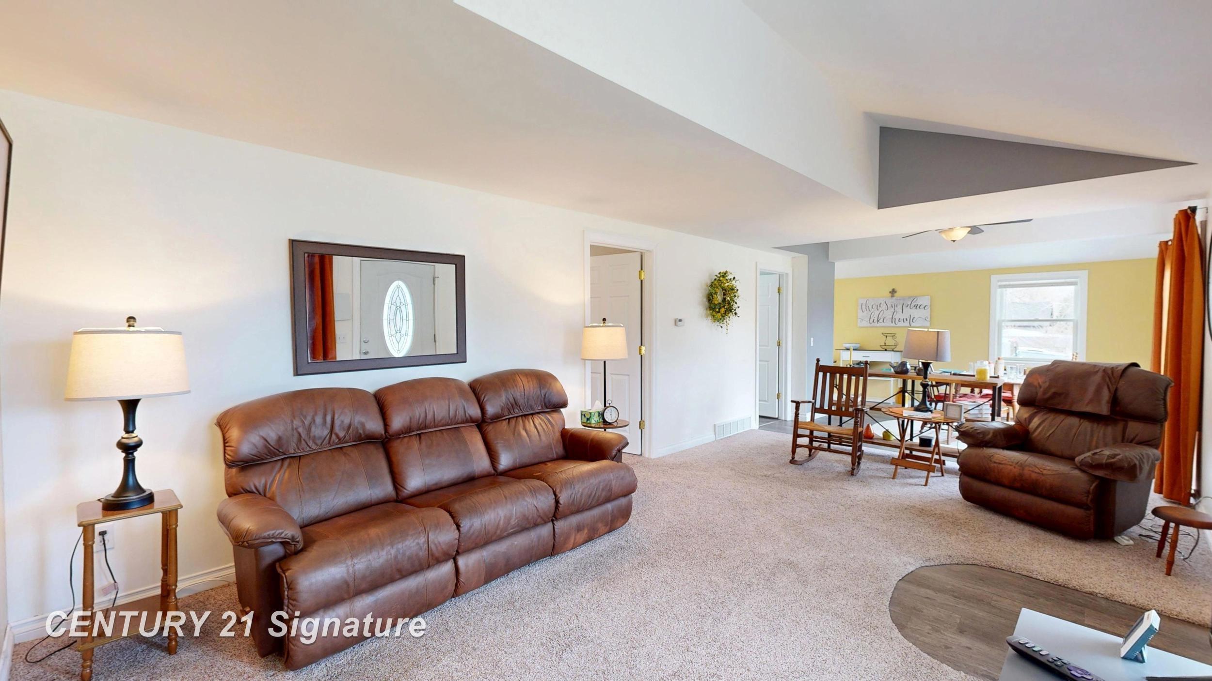 9085 Coldwater Road Flushing, MI 48433 - Photo 6 of 30