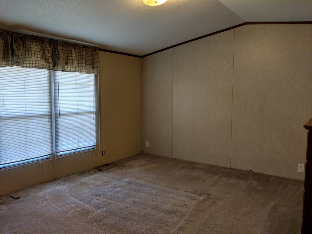 451 Gwen Road Slocomb, AL 36375 - Photo 8 of 12