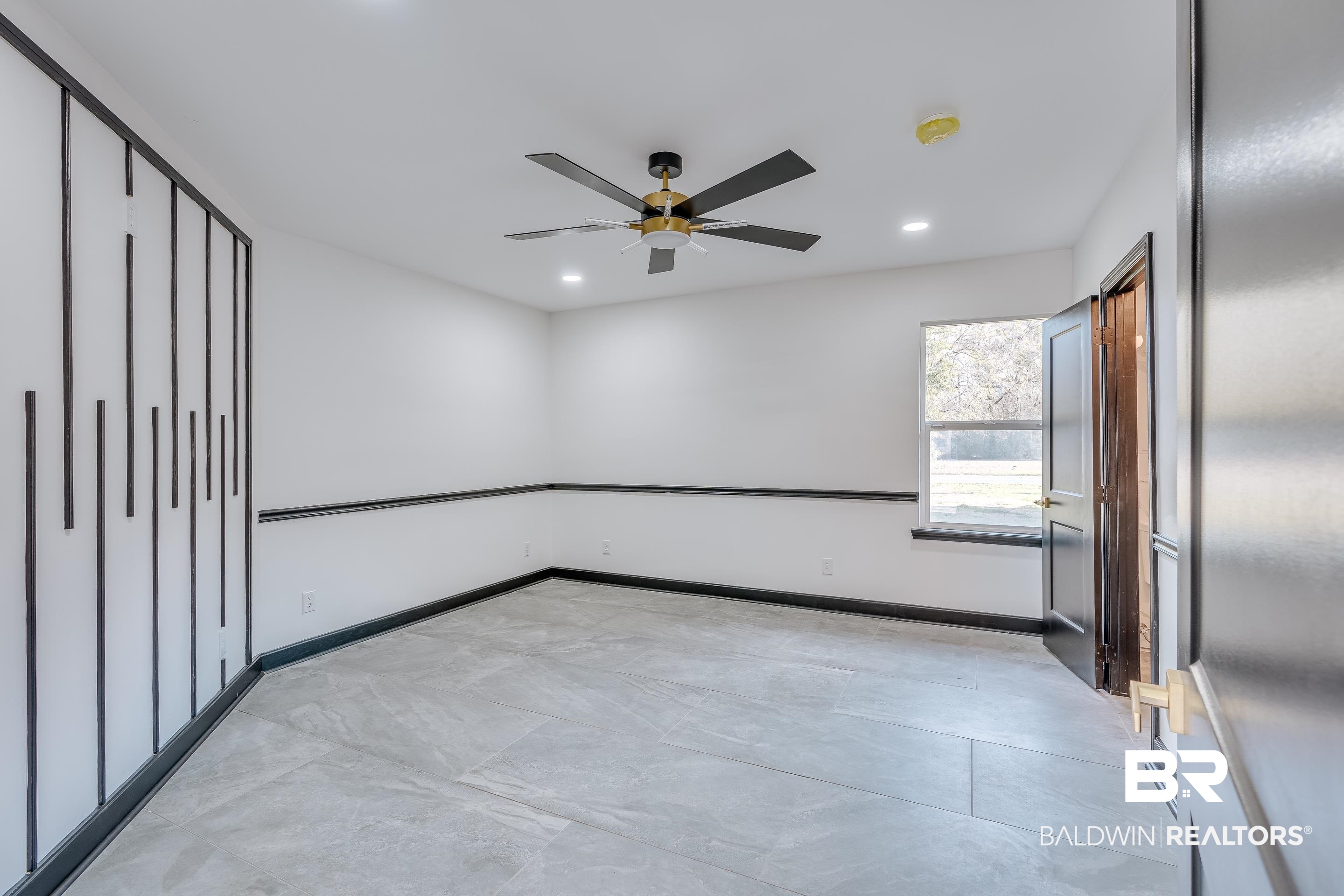 1190 Military Road Mount Vernon, AL 36560 - Photo 24 of 47 Spare room featuring recessed lighting and a ceiling fan