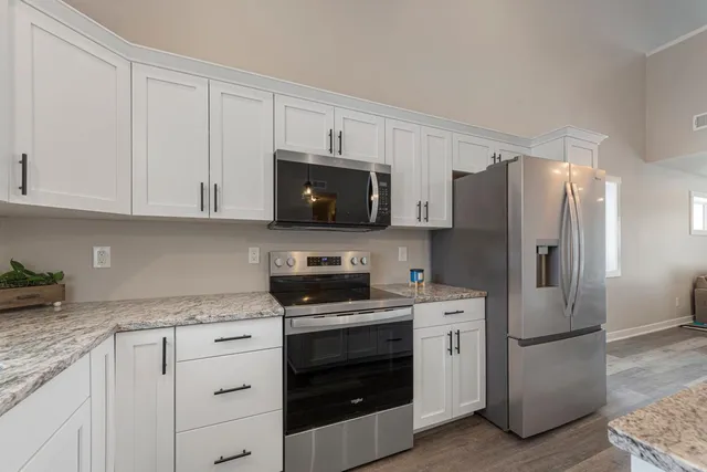 $319,900 | 512 B 1st Avenue Southwest, Hayfield, MN 55940