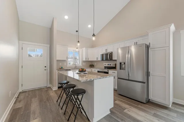 $319,900 | 512 B 1st Avenue Southwest, Hayfield, MN 55940