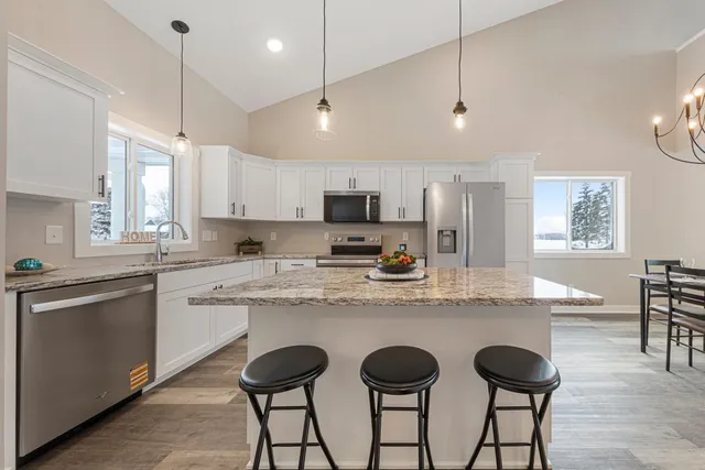 $319,900 | 512 B 1st Avenue Southwest, Hayfield, MN 55940