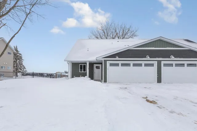 $319,900 | 512 B 1st Avenue Southwest, Hayfield, MN 55940
