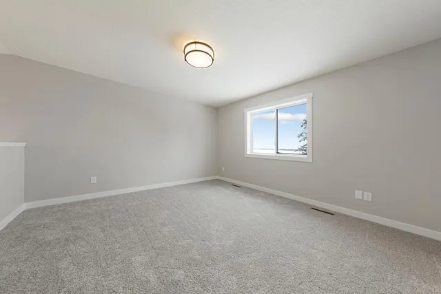 $319,900 | 512 B 1st Avenue Southwest, Hayfield, MN 55940