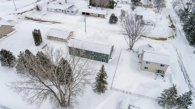 $319,900 | 512 B 1st Avenue Southwest, Hayfield, MN 55940