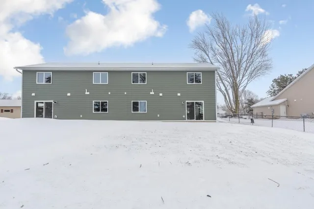 $319,900 | 512 B 1st Avenue Southwest, Hayfield, MN 55940