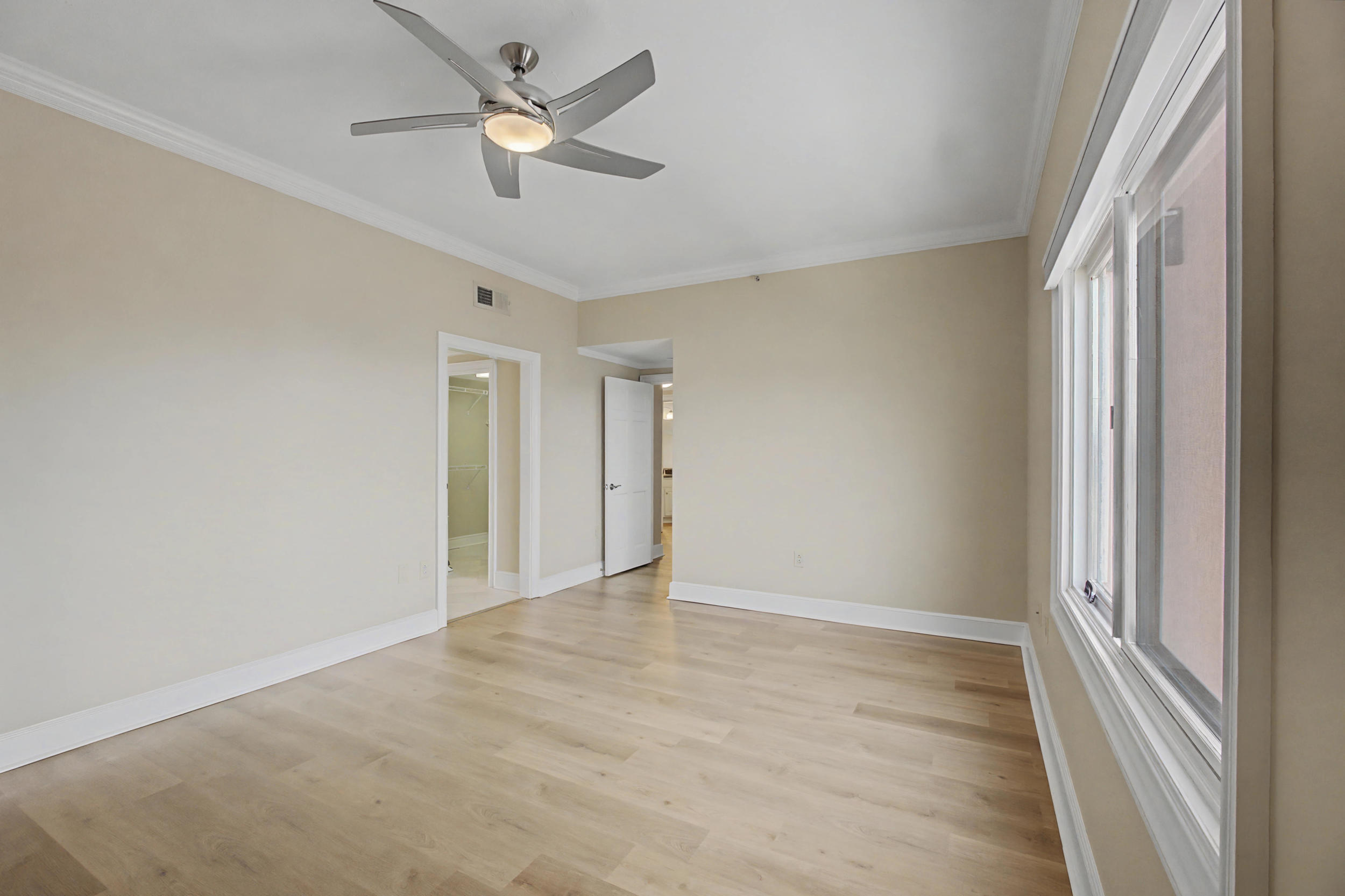 1 7th Street, Unit 1402 Augusta, GA 30901 - Photo 8 of 36 8_img_8751