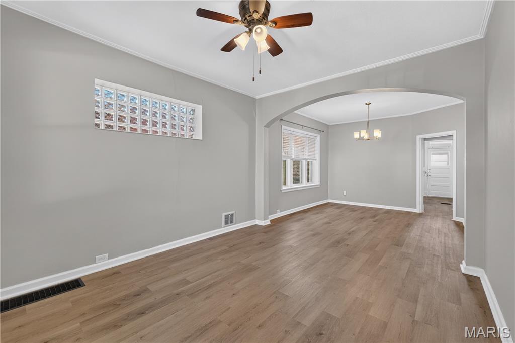 5136 Rosa Avenue St. Louis, MO 63109 - Photo 11 of 58 Gallery Image 11