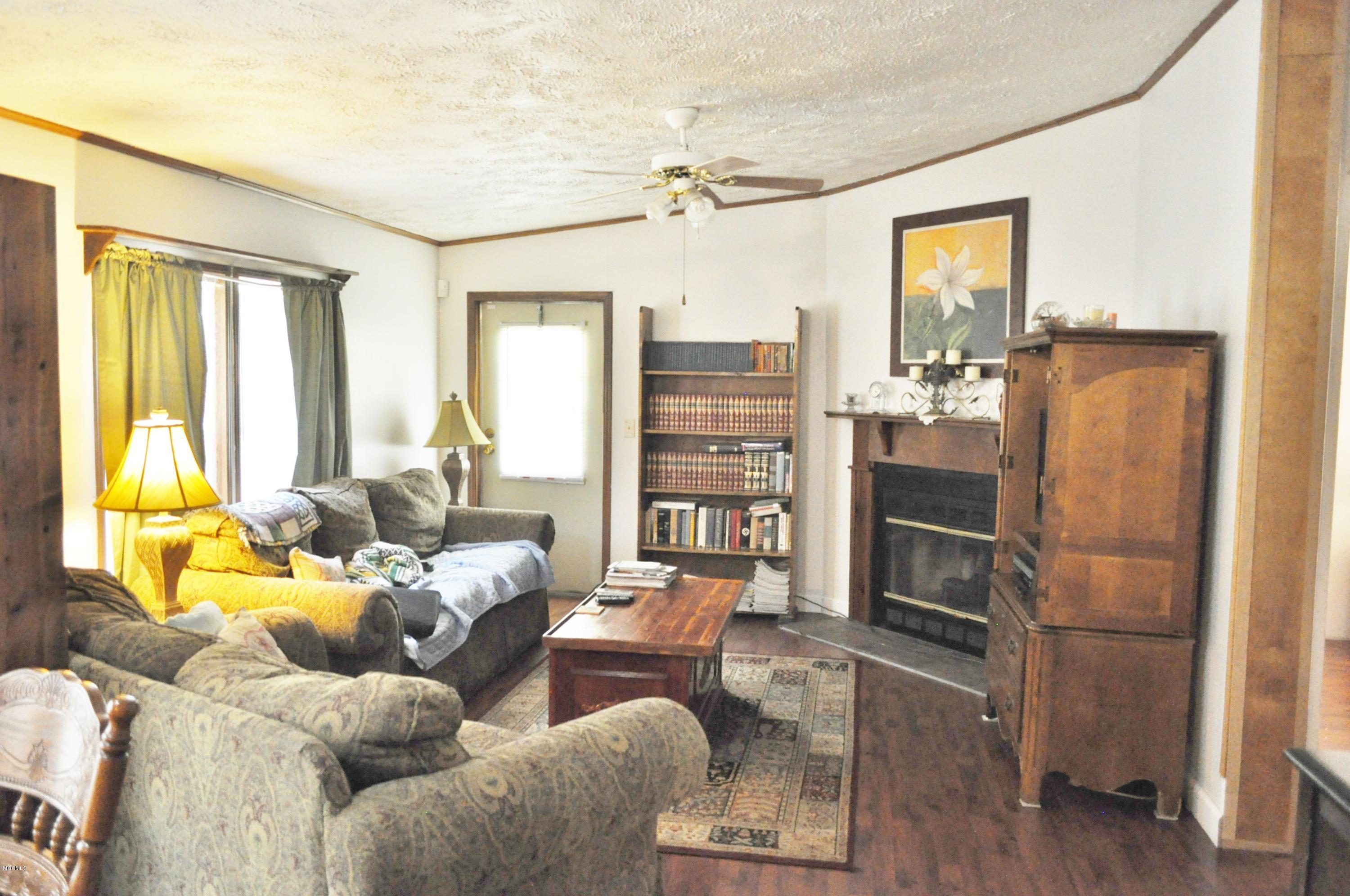 13632 Ridgeland Road Vancleave, MS 39565 - Photo 7 of 19 DSC_0006