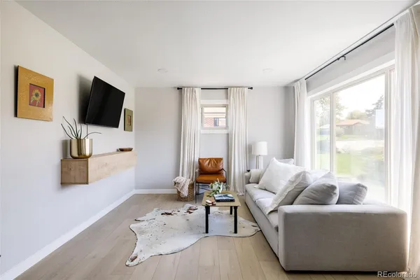 $3,000 | 10516 Pearl Street, Northglenn, CO 80233