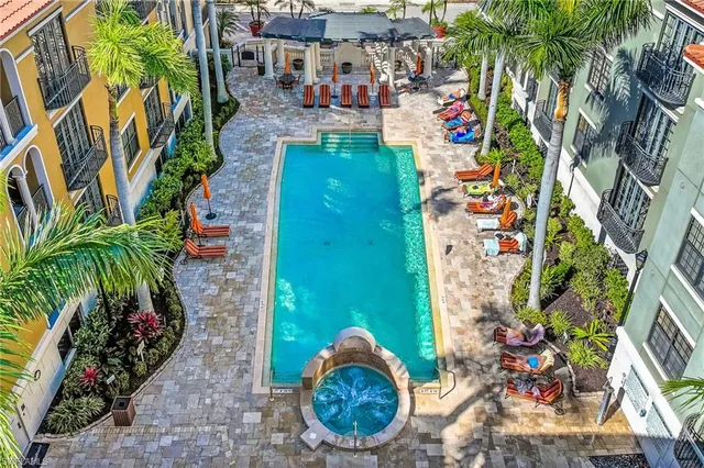 $419,900 | 23191 Fashion Drive, Unit 8212, Estero, FL 33928