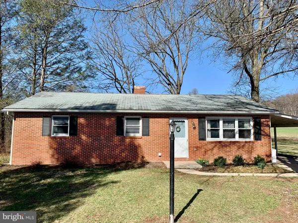 $2,100 | 691 Alleghenyville Road, Mohnton, PA 19540