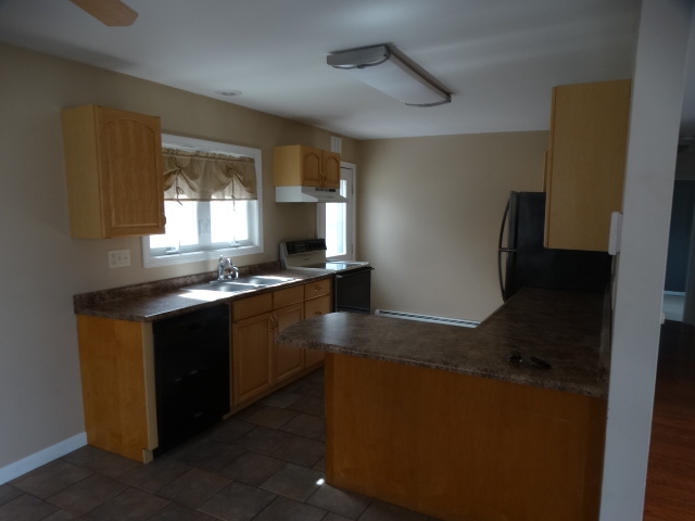 1325 Ridge Hill Drive Derby, VT 05855 - Photo 10 of 18 Gallery Image 10
