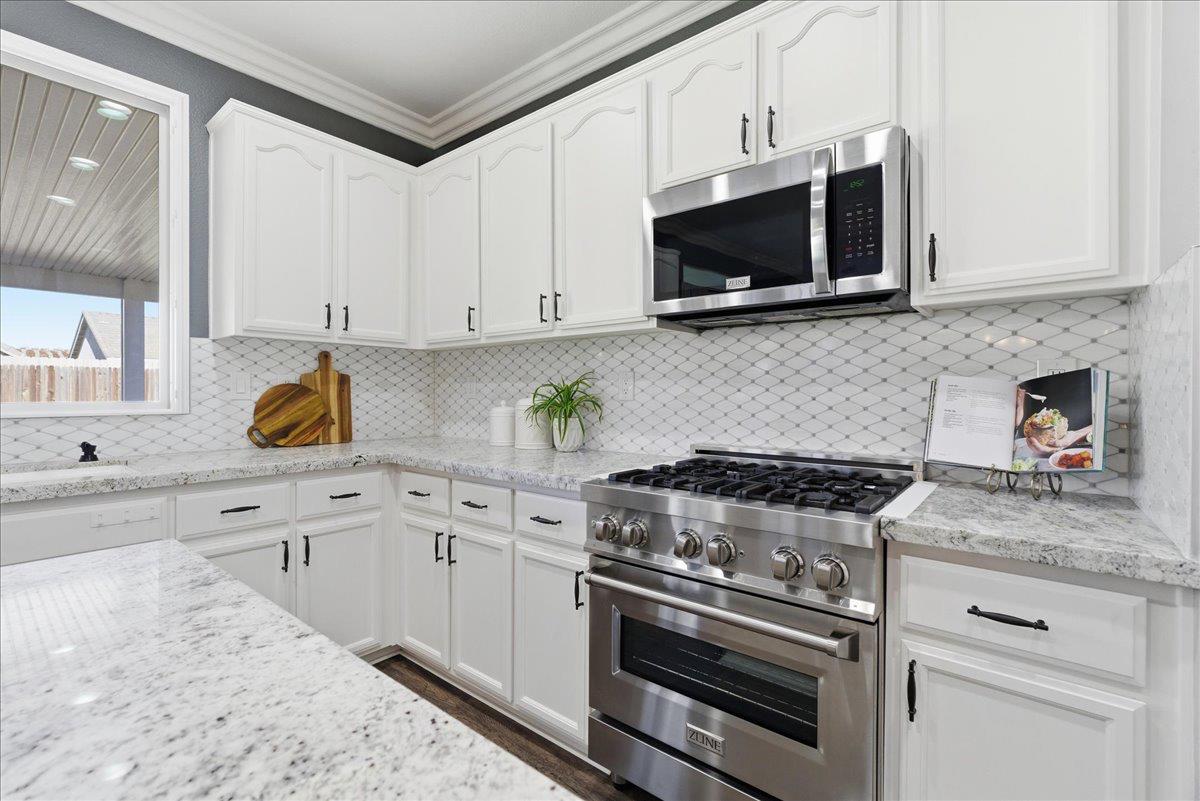 1759 Powder Way Plumas Lake, CA 95961 - Photo 15 of 45