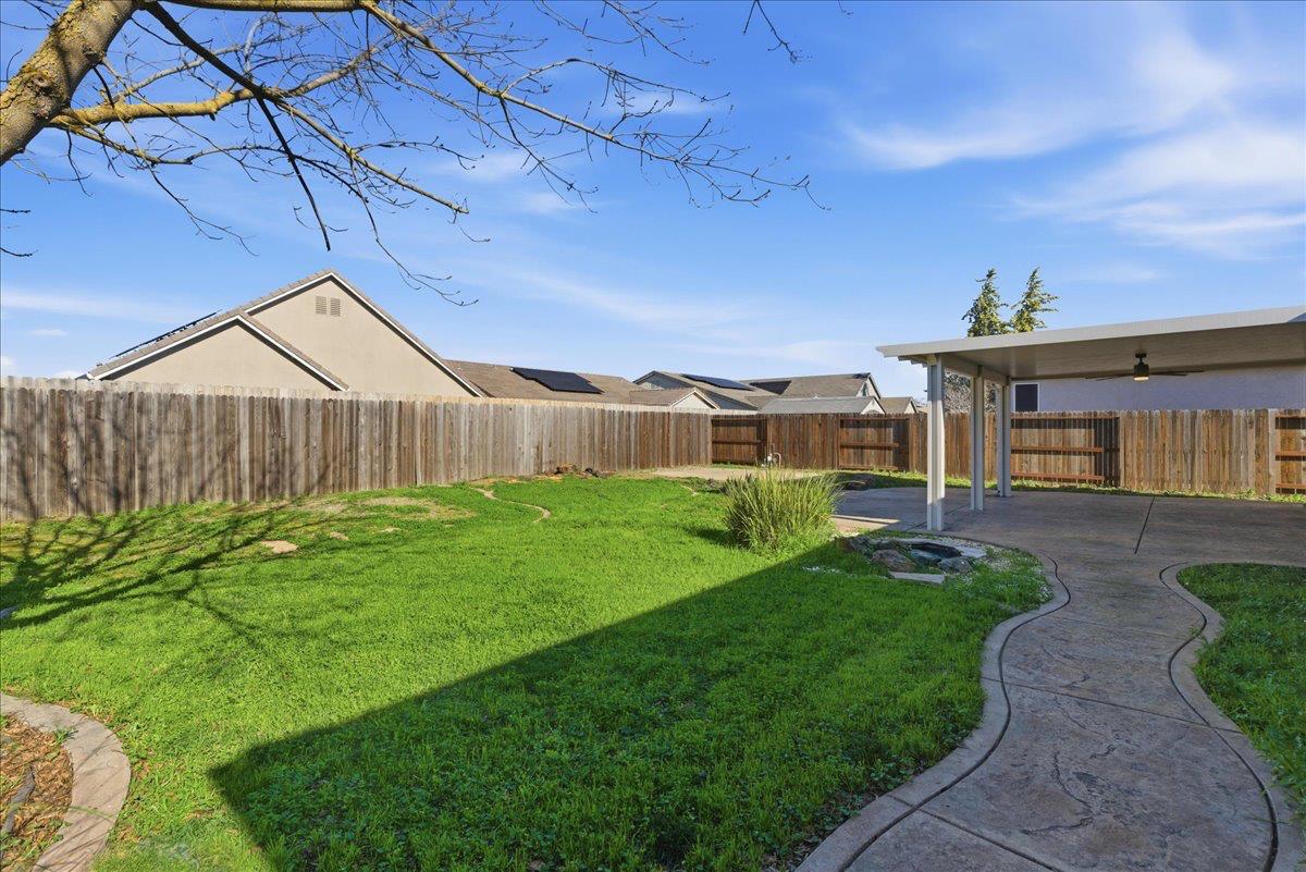 1759 Powder Way Plumas Lake, CA 95961 - Photo 38 of 45