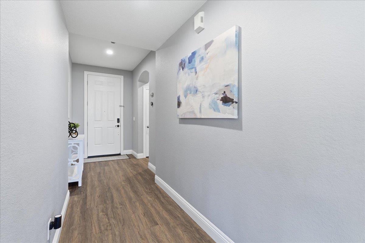 1759 Powder Way Plumas Lake, CA 95961 - Photo 5 of 45