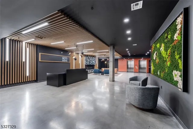 $2,000 | 803 South Avenue, Unit 323, Plainfield, NJ 07062