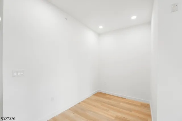 $2,000 | 803 South Avenue, Unit 323, Plainfield, NJ 07062