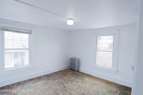 $1,200 | 118 East Carey Street, Plains, PA 18705
