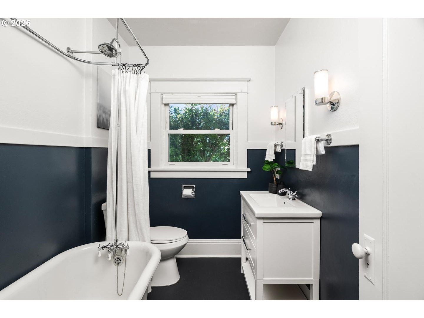 303 Southeast 86th Avenue Portland, OR 97216 - Photo 20 of 34