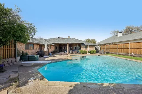 $575,000 | 10202 Chisholm Trail, Dallas, TX 75243