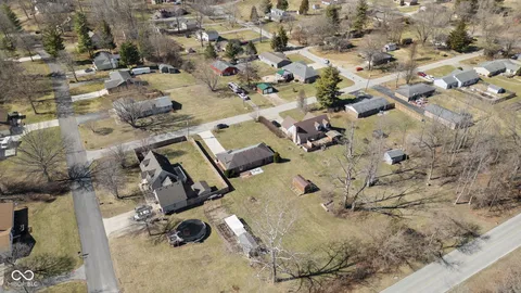 $310,000 | 297 Fields Avenue, Mooresville, IN 46158