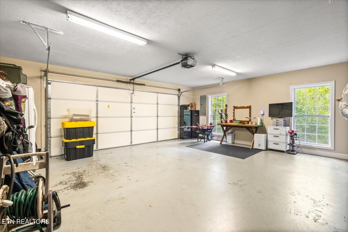 154 Glassboro Drive Oak Ridge, TN 37830 - Photo 42 of 49 38-Glassboro