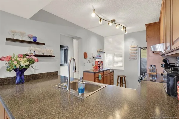 $375,000 | 1950 Southwest Palm City Road, Unit 8106, Stuart, FL 34994