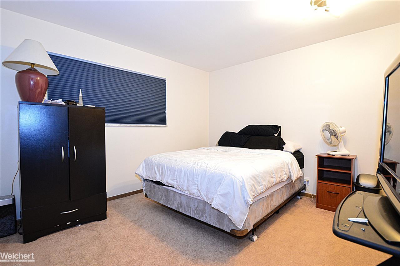 11050 Chicago Road Warren, MI 48093 - Photo 19 of 37 31302934-18.JPG