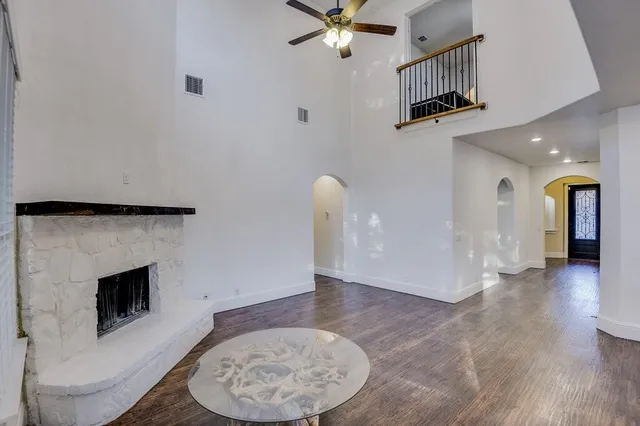 a view of a livingroom with a fireplace