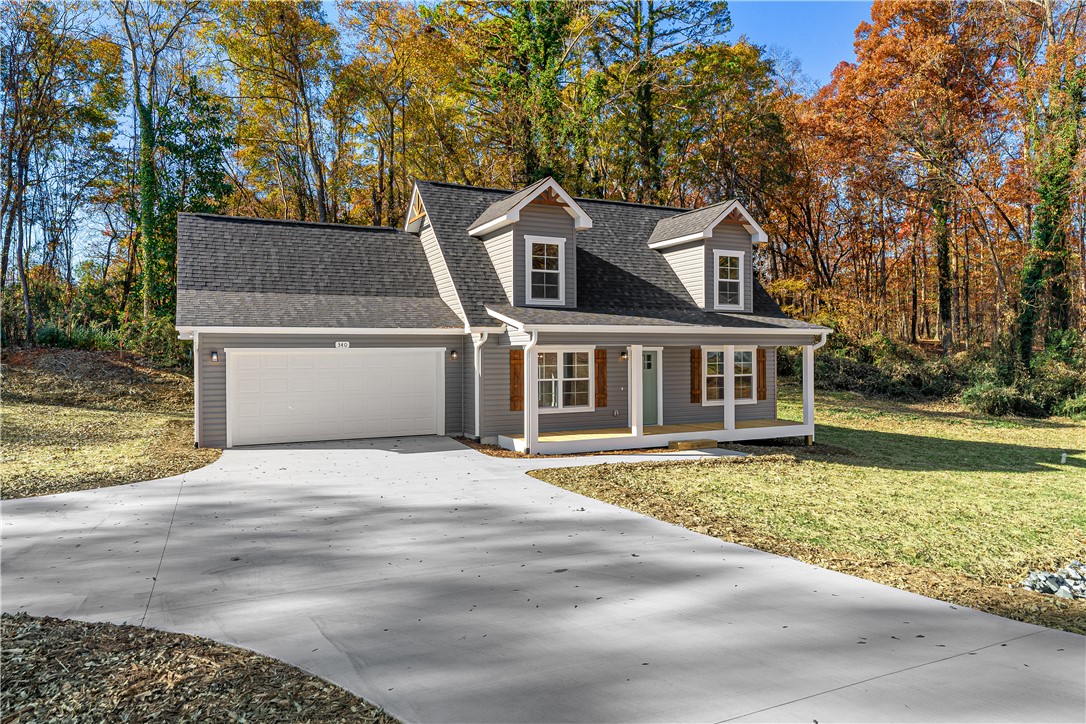 340 Code Circle Seneca, SC 29678 - Photo 3 of 46