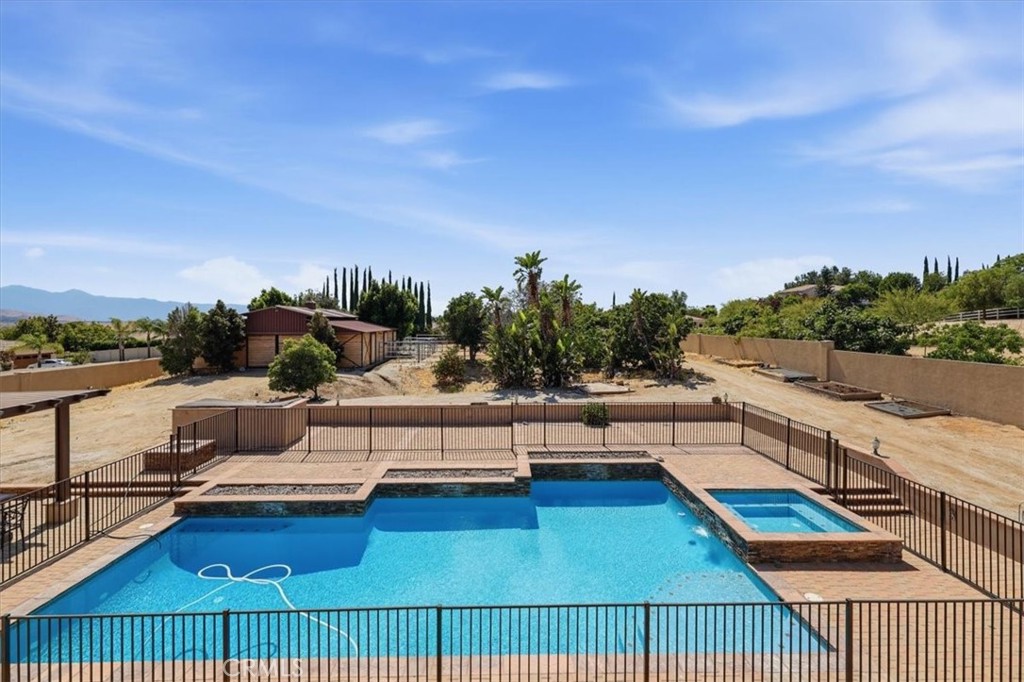 17731 Glen Hollow Way Riverside, CA 92504 - Photo 46 of 66