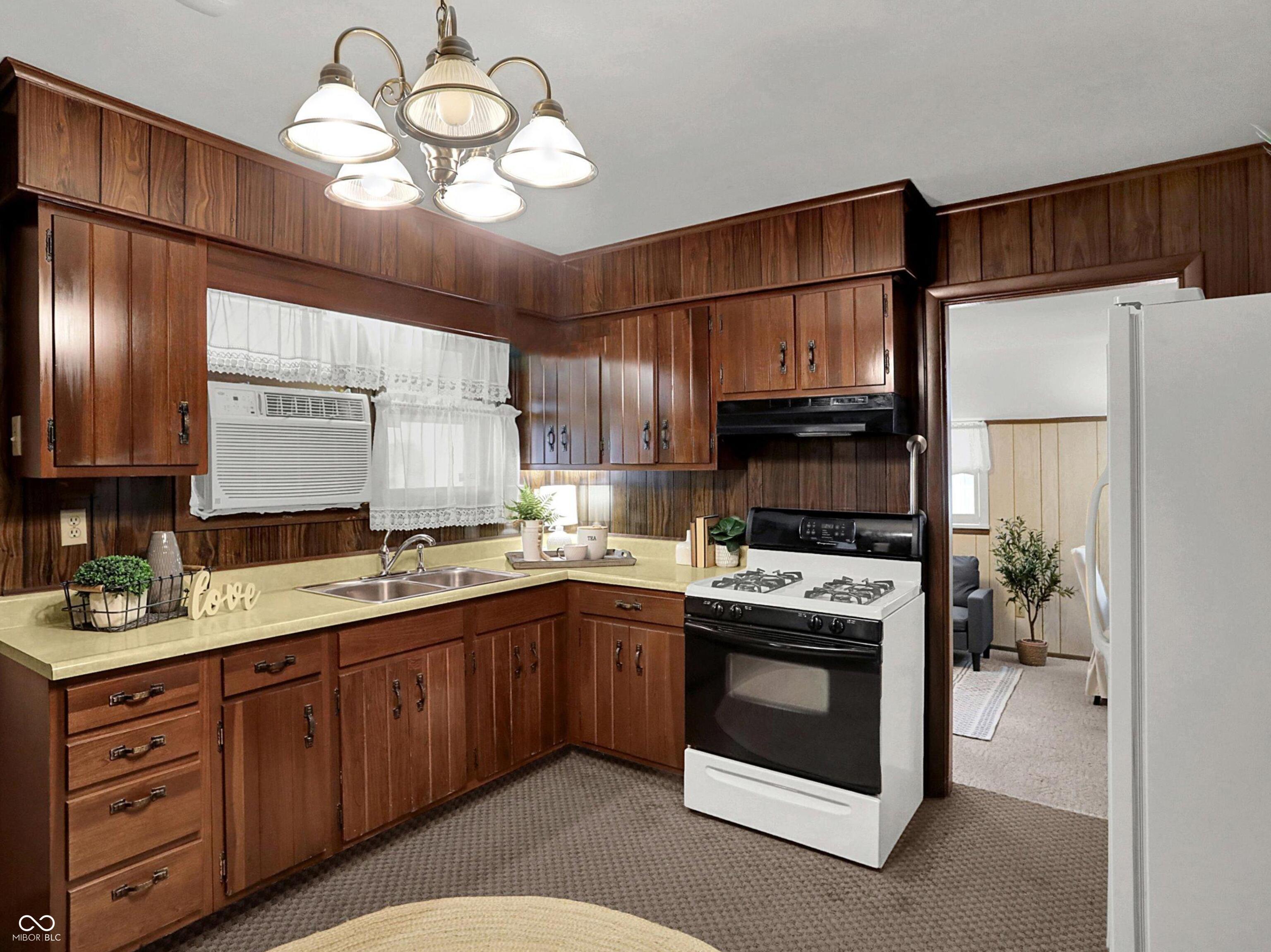 307 Douglas Street Tipton, IN 46072 - Photo 17 of 38