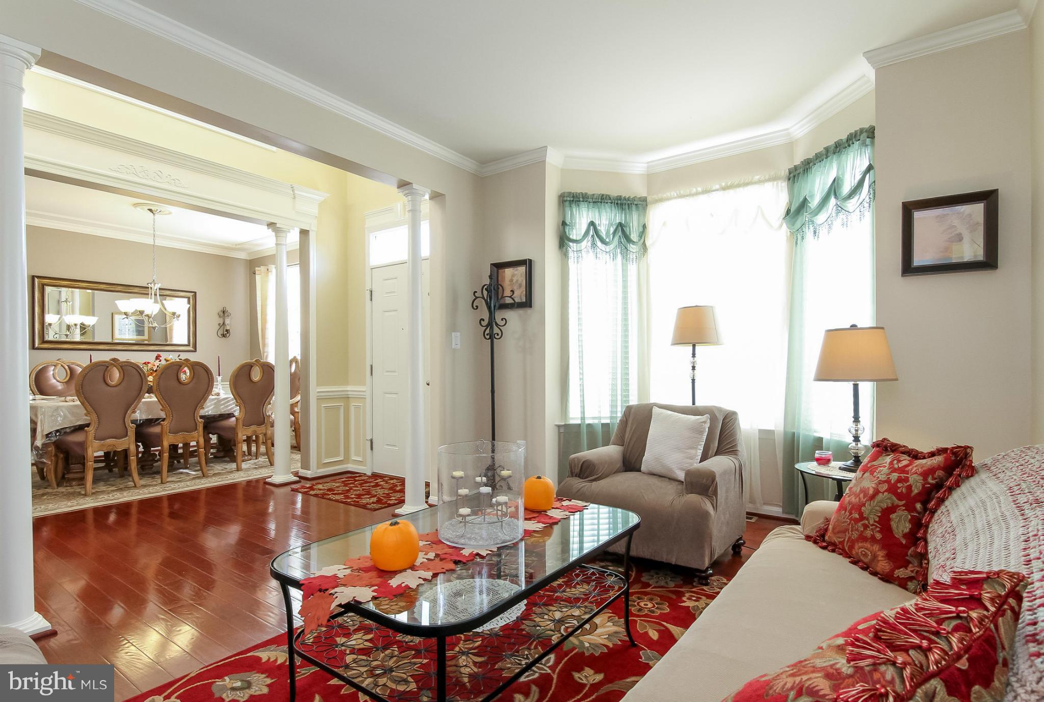 7062 Hi-Rock Ridge Road Warrenton, VA 20187 - Photo 12 of 30 Living Room