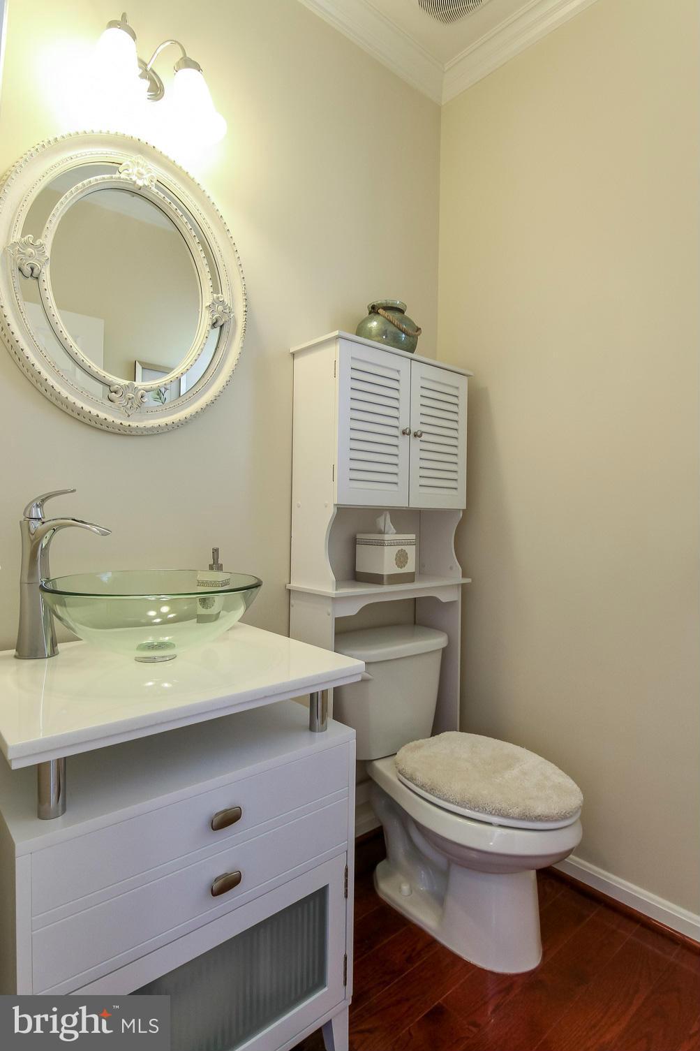 7062 Hi-Rock Ridge Road Warrenton, VA 20187 - Photo 23 of 30 Powder Room