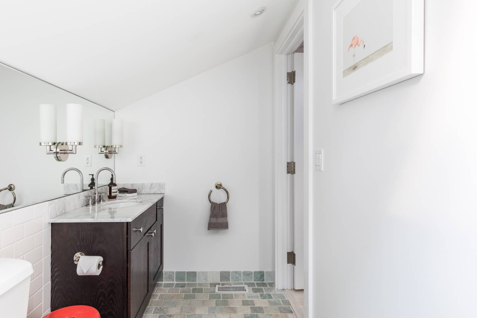 98 Rutland Road East Hampton, NY 11937 - Photo 10 of 16 Gallery Image 10