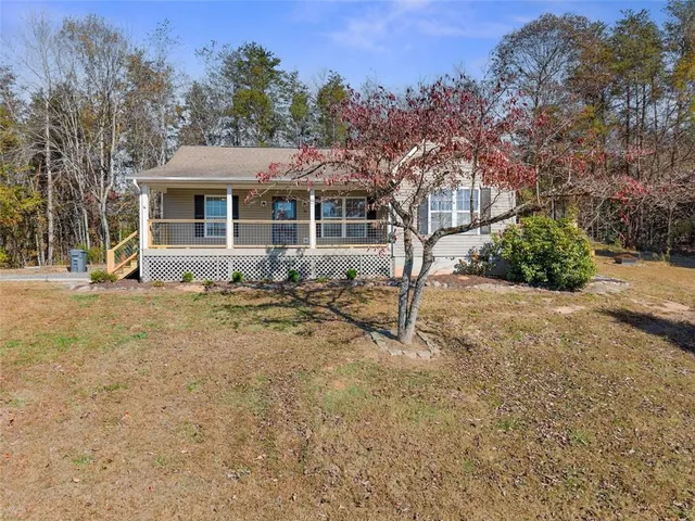 $369,999 | 39 East Point Drive, Dahlonega, GA 30533