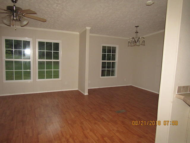 1562 Ellison Pulaski Road Eubank, KY 42567 - Photo 8 of 18 IMG_3368