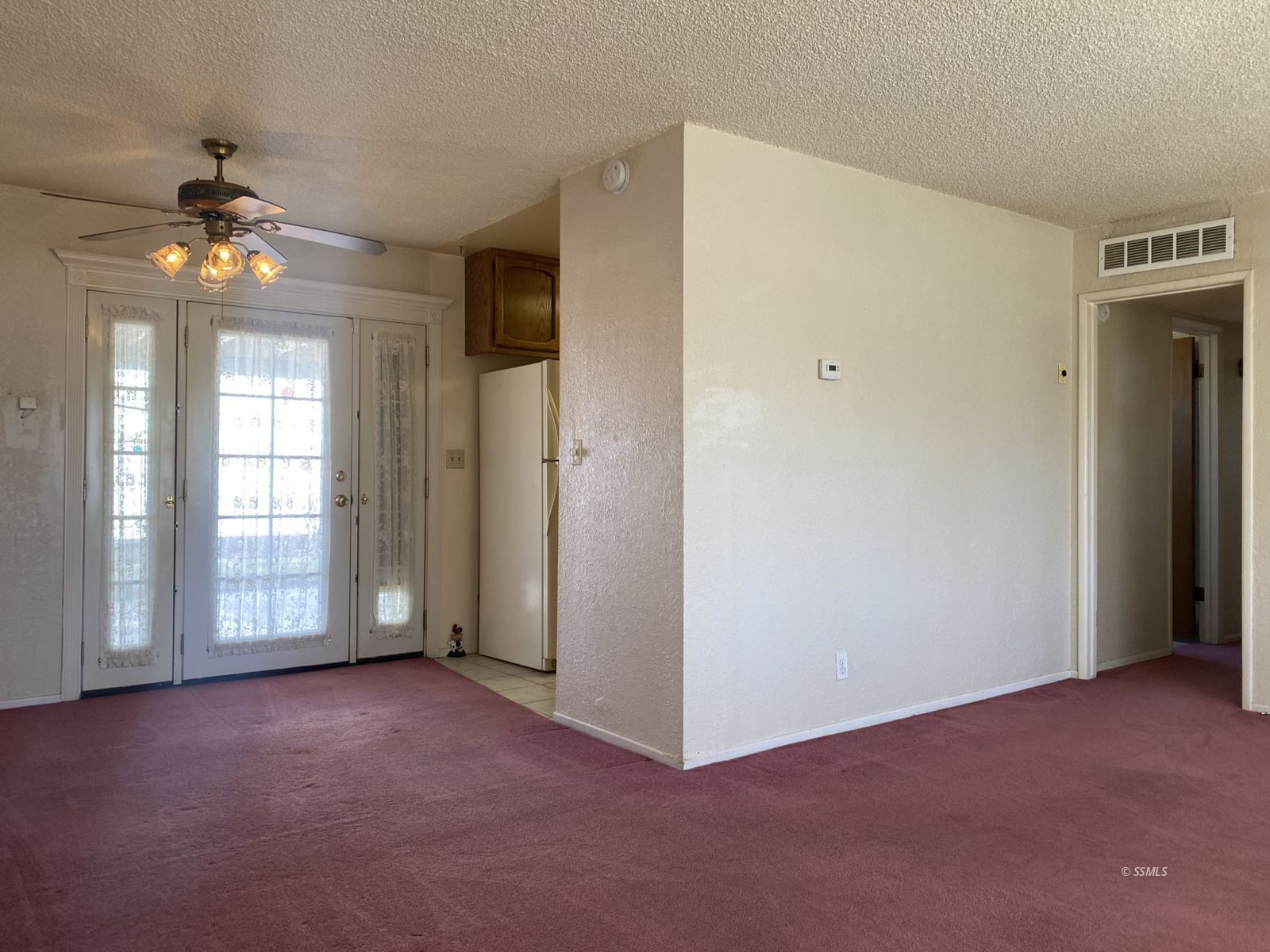 420 West Jean Avenue Ridgecrest, CA 93555 - Photo 7 of 31 Gallery Image 7