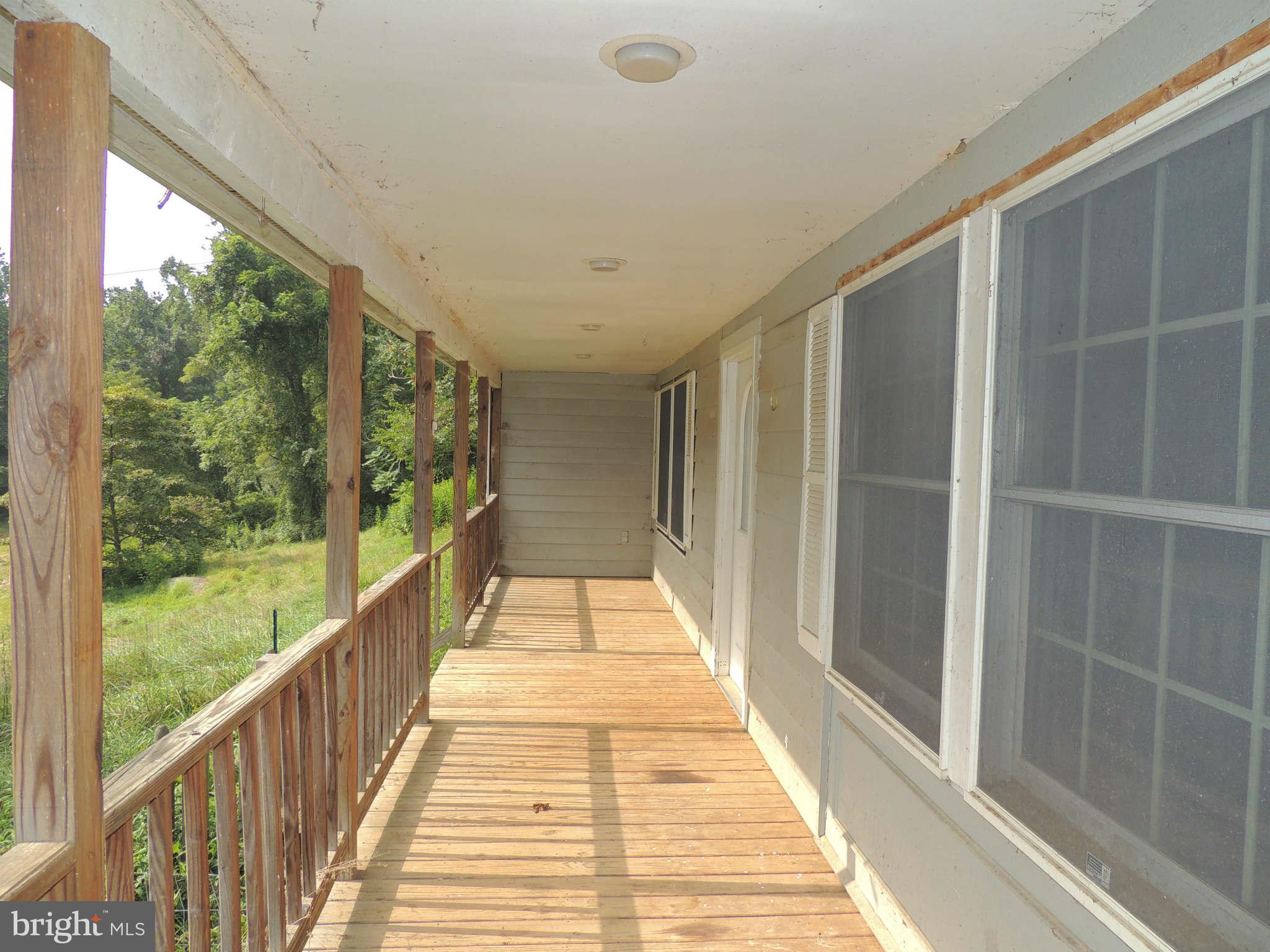 1822 Leeds Manor Road Delaplane, VA 20144 - Photo 6 of 17 Exterior (Front)