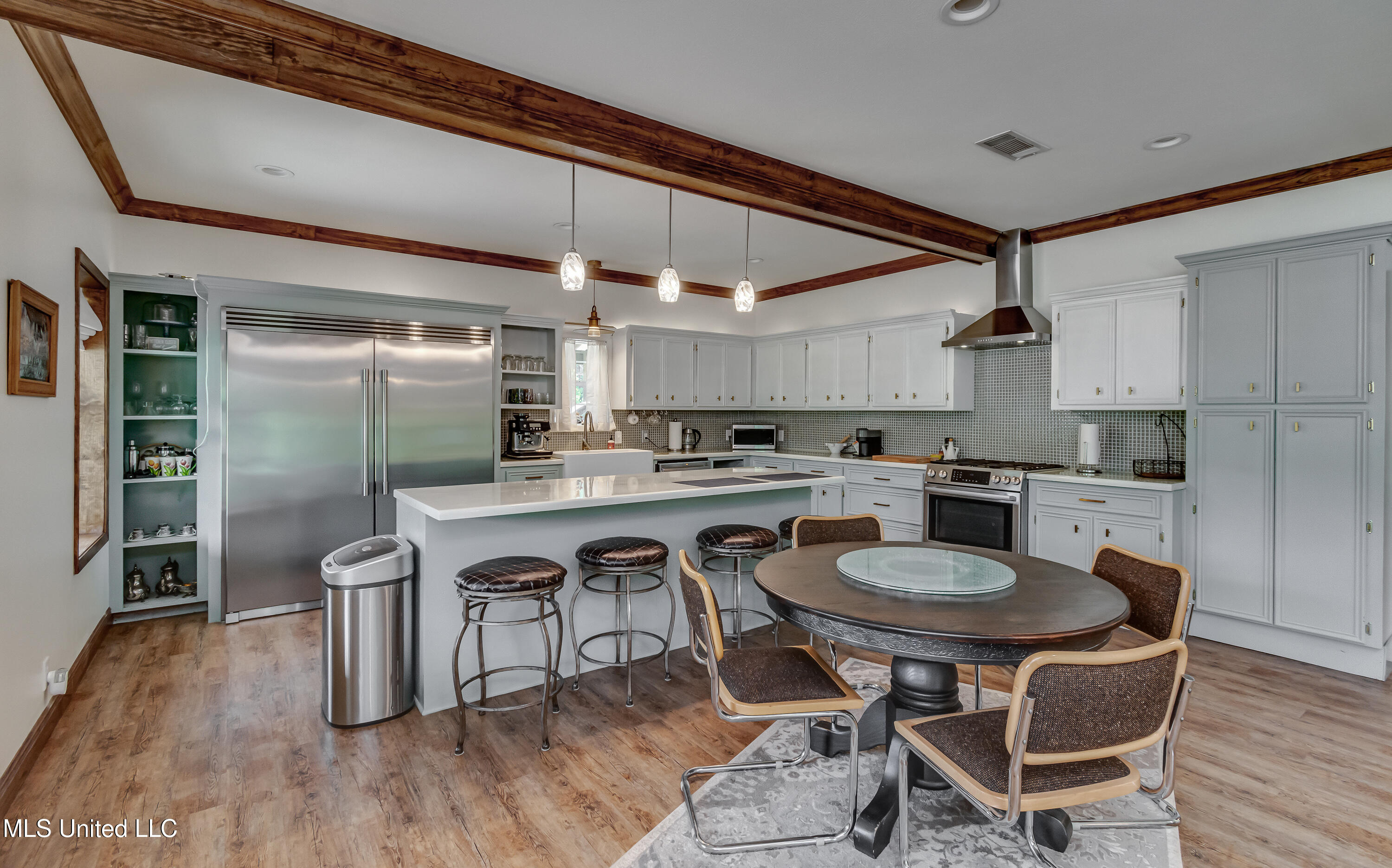 1998 Highway 16 Carthage, MS 39051 - Photo 20 of 40 1998 Ms Hy 16 W-8