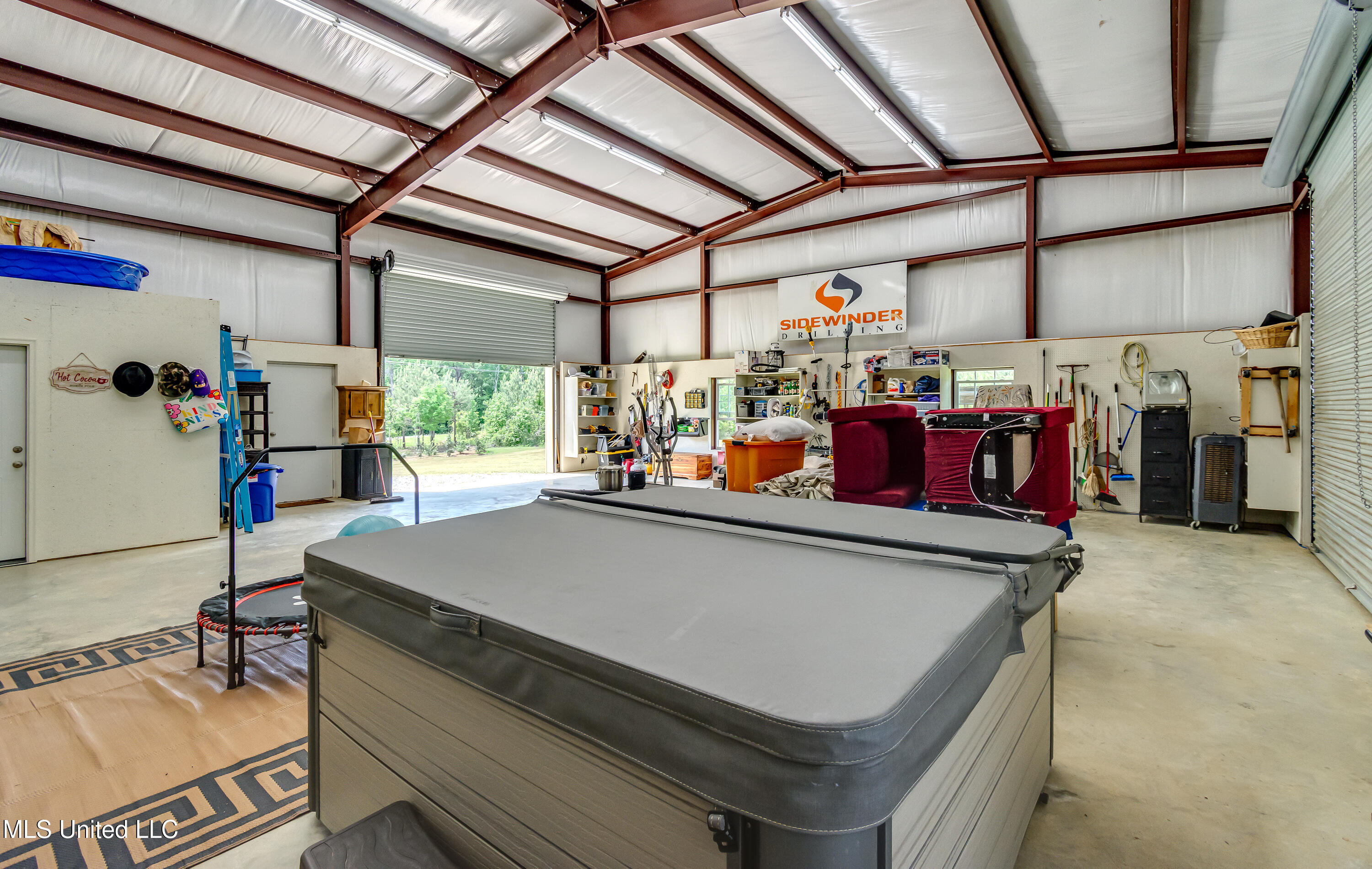 1998 Highway 16 Carthage, MS 39051 - Photo 38 of 40 1998 Ms Hy 16 W-36