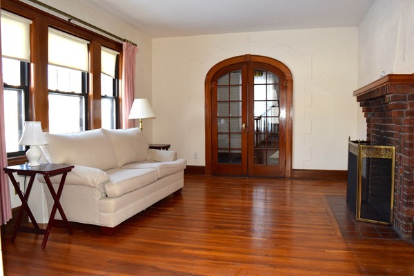 19 Courtney Road Boston, MA 02132 - Photo 4 of 15 Gallery Image 4