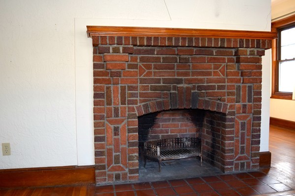 19 Courtney Road Boston, MA 02132 - Photo 6 of 15 Gallery Image 6