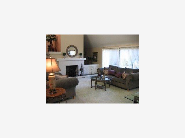 30 Farm Road Los Altos, CA 94024 - Photo 5 of 8 Gallery Image 5