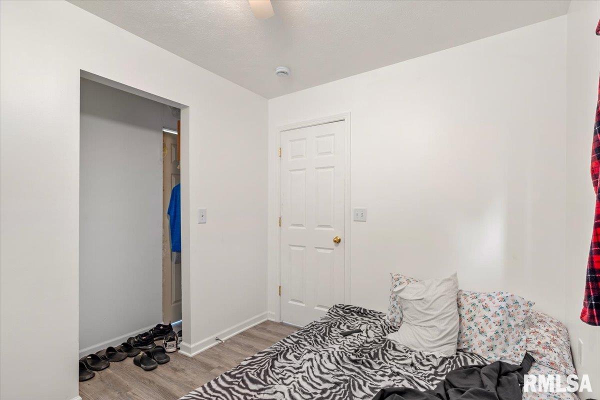3012 East Enos Avenue Springfield, IL 62702 - Photo 9 of 28 Gallery Image 9