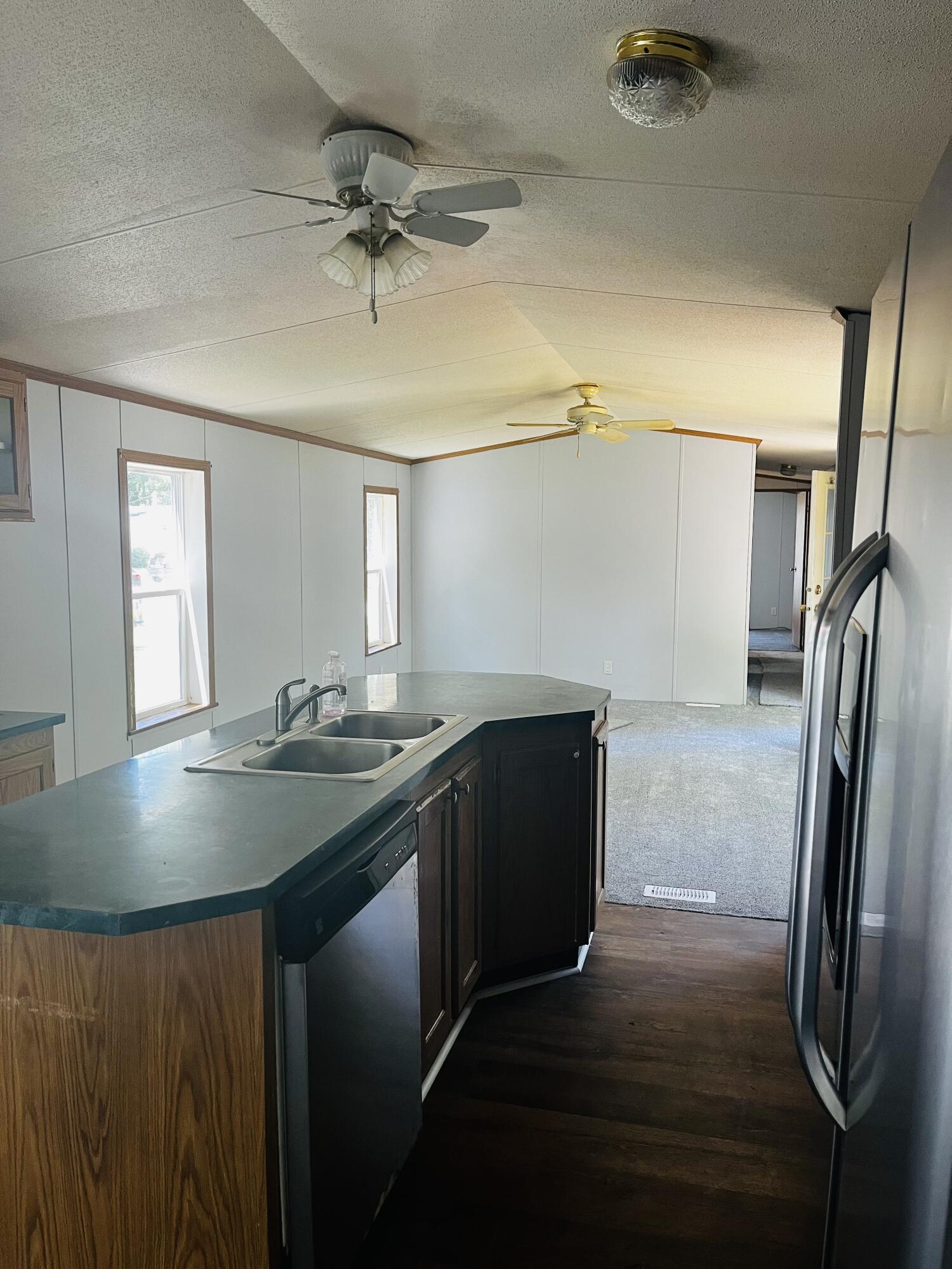 127 Shaker Road, Unit 28 Gray, ME 04039 - Photo 11 of 37 IMG-7118