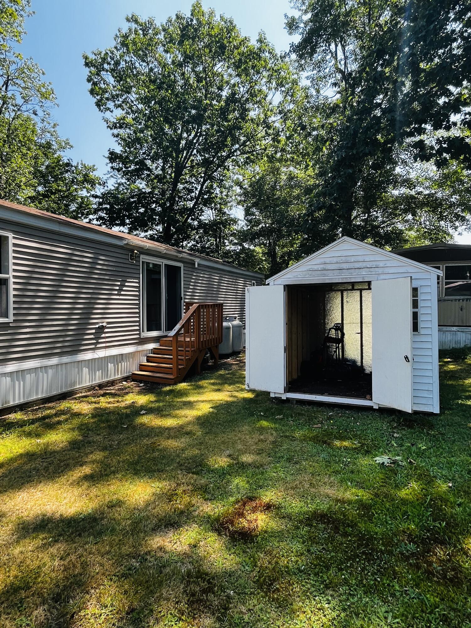 127 Shaker Road, Unit 28 Gray, ME 04039 - Photo 3 of 37 IMG-7146