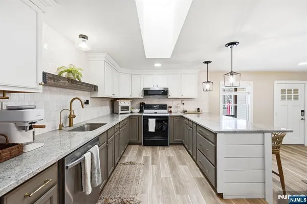 $469,900 | 12 Canfield Street, Stanhope, NJ 07874